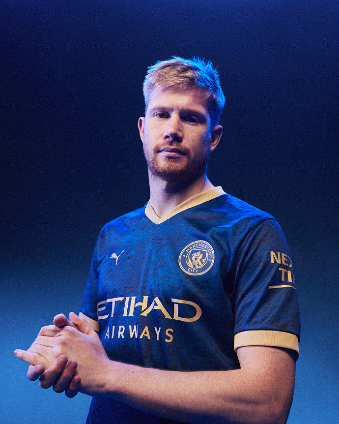 博洛尼亚vs克雷莫内塞：奥尔索利尼、胡安-米兰达首发，瓦尔迪、奥代罗出战