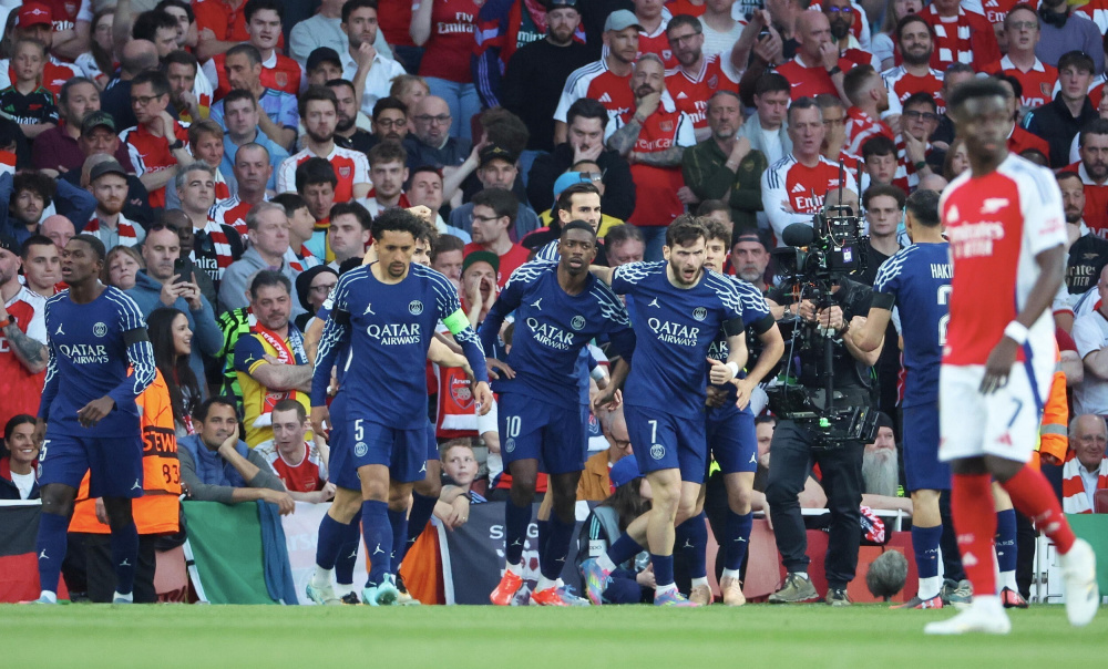 卡内达：弗兰克是很职业的球员，留下了宝贵的财富