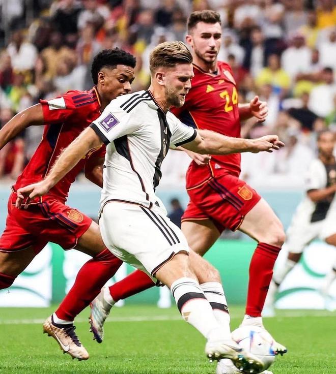 南美足联主席：2030年世界杯应扩充至64队，但仅此一届（南美足联主席提议2030年世界杯扩容至64队，且为一次性安排）