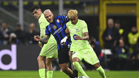 德罗赞次节6中5轰10分，带领国王反超火箭