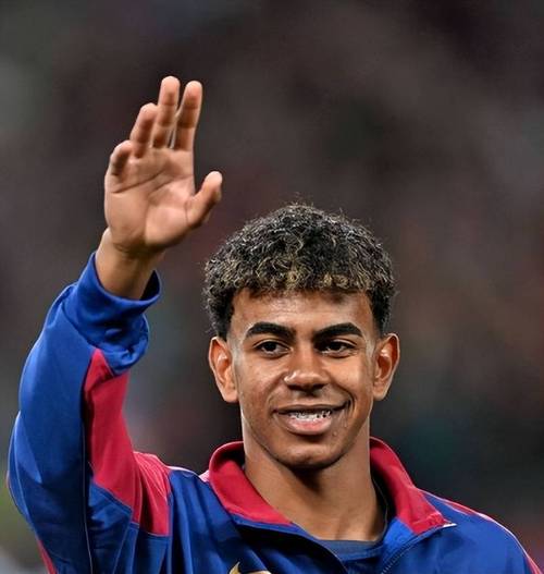 足球报：U系列联赛明年改制，U21和U19联赛合并踢周末赛制