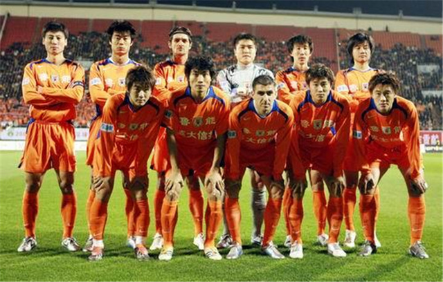 齐沃：我承担丢12个球的责任，但其中有7个发生在两场比赛里