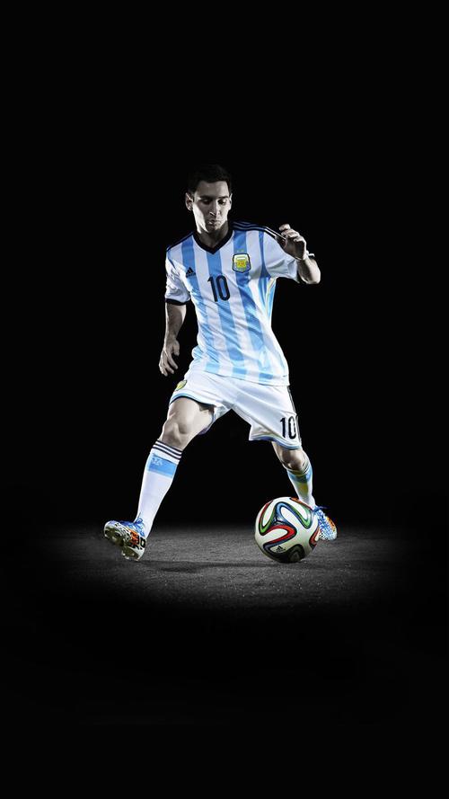 西甲半场：姆巴佩传射建功，阿诺德献助攻，皇马2-0毕巴（西甲半场战报：姆巴佩一传一射，阿诺德奉献助攻，皇马2-0领先毕尔巴鄂）