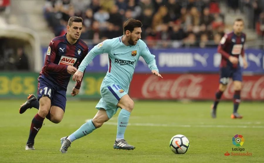 罗马诺：埃利奥特预计会回利物浦，利物浦将与维拉进行协商（罗马诺：埃利奥特有望回归利物浦，红军将与维拉展开谈判）