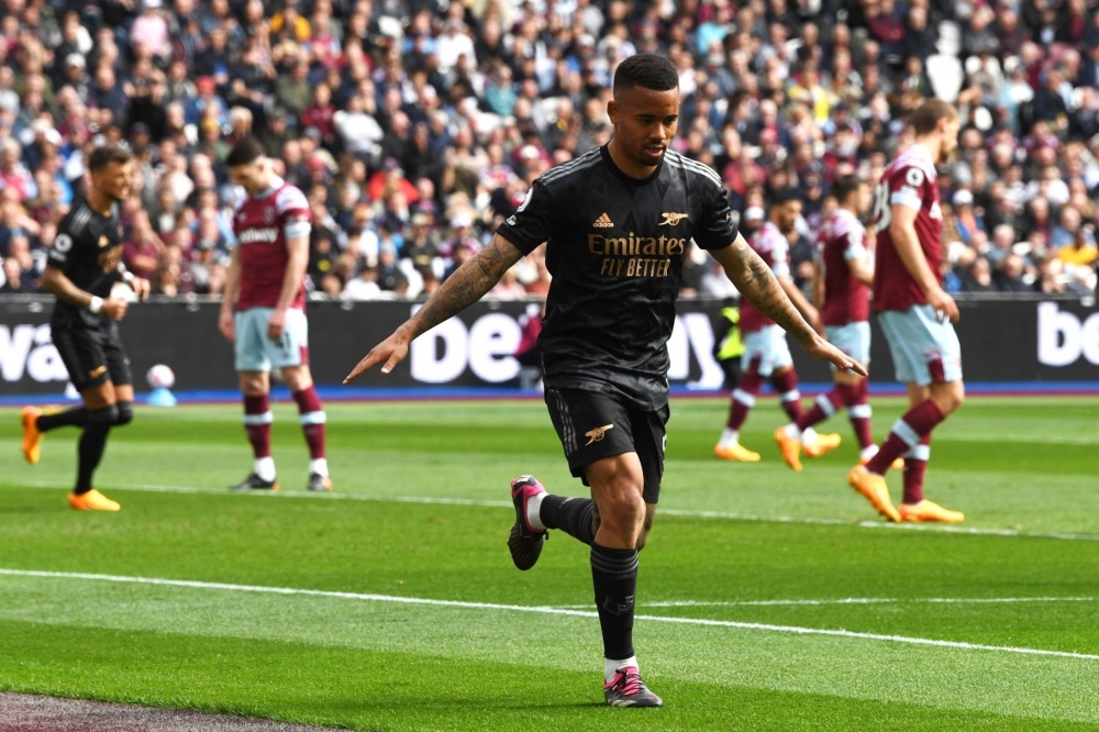 区域防守在足球战术中有什么作用，现在跟原来有哪些不同？（区域防守在现代足球的作用及其相较传统的变化）