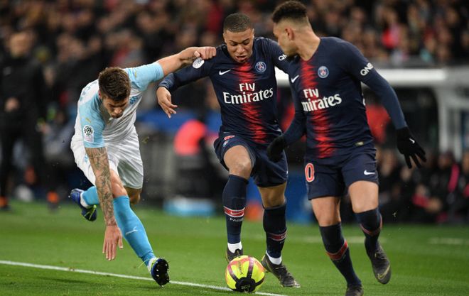 斯卢茨基：柔佛打法更接近于欧洲球队，希望我们展现出竞争力