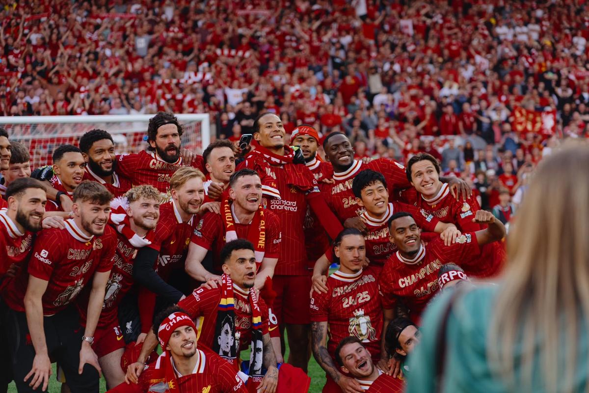 西班牙此前10次对阵乌拉圭5胜5平保持不败，打进16球丢8球