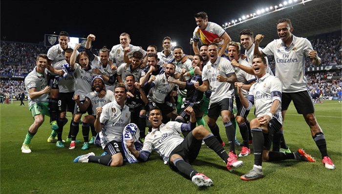 埃姆雷-詹：聚勒依然是一名顶级球员；我们本该更早终结比赛（埃姆雷-詹：聚勒依旧顶级，我们本应更早锁定胜局）