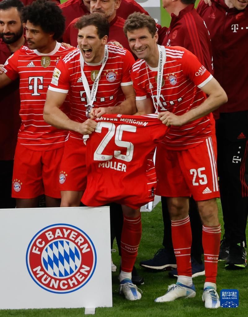 内马尔社媒向球迷致歉：联赛最后阶段加油，为我送点感到抱歉