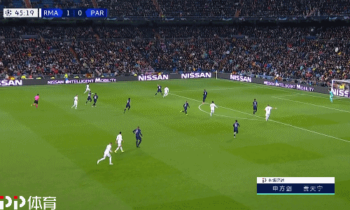 布朗过去6场场均33.3分7.3板7.2助，带队5胜1负